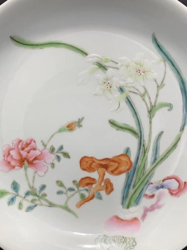 Qing Yongzheng pastel flower plate - Image 2