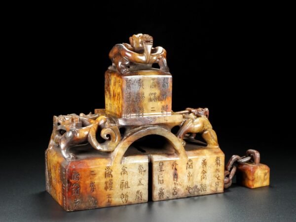 Old collection of Hetian jade chain seal, this collection has a thick and natural skin - Image 5