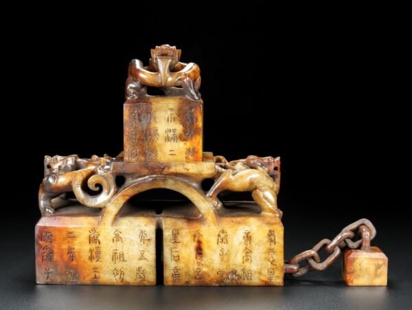 Old collection of Hetian jade chain seal, this collection has a thick and natural skin - Image 6