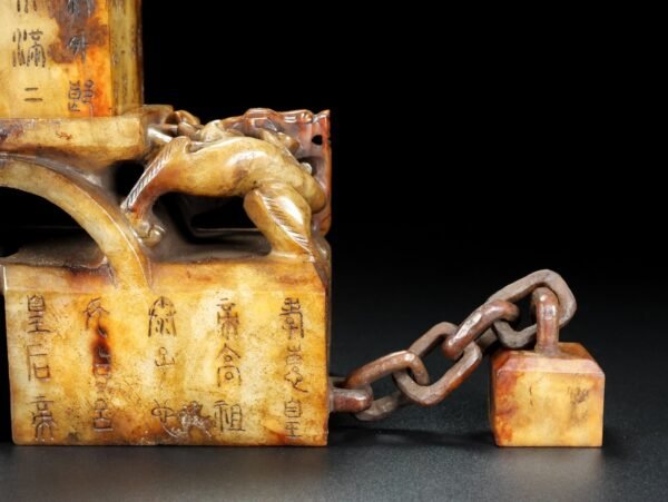Old collection of Hetian jade chain seal, this collection has a thick and natural skin - Image 7