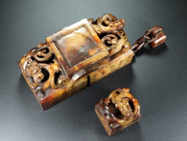 Old collection of Hetian jade chain seal, this collection has a thick and natural skin - Image 8