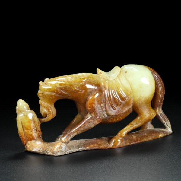 Old Hetian jade horse. The skin of this collection is thick and natural - Image 2
