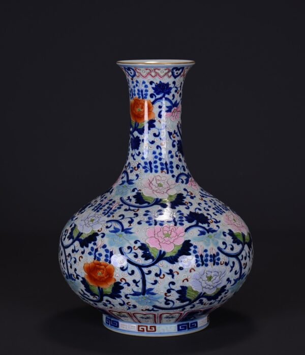 old collection of Qing Qianlong blue and white doucai peony pattern appreciation vase - Image 5