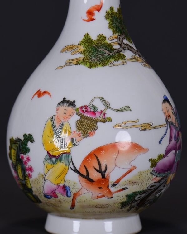 Old Collection of Qing Yongzheng Enamel Story-Painted Jade Huchun Vase - Image 6