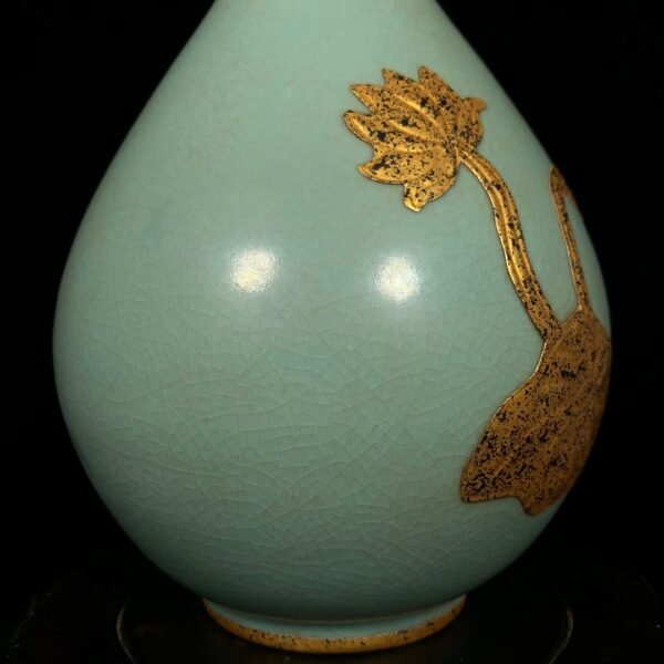 Song Ru kiln rimmed with gold garlic vase - Image 3