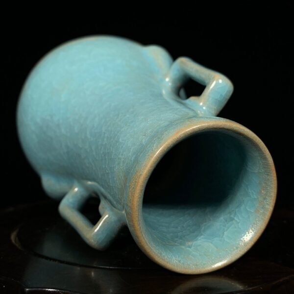 Song Ru kiln ice crack double-eared bottle - Image 3