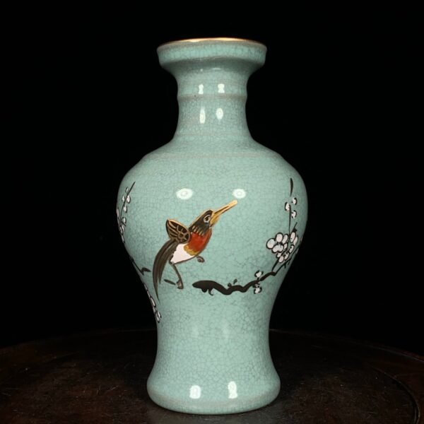 Song Ru kiln painted flower and bird pattern plate-mouthed vase
