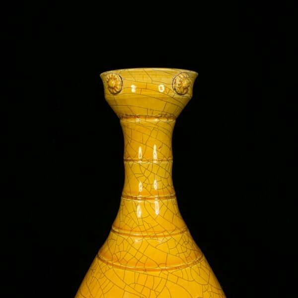 Song Dynasty Ding kiln yellow glaze nipple bottle - Image 6