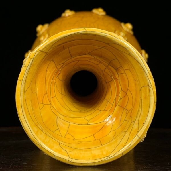 Song Dynasty Ding kiln yellow glaze nipple bottle - Image 8