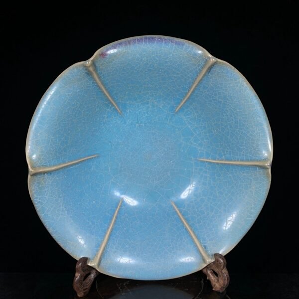 Song Dynasty Jun Kiln Lotus Bowl