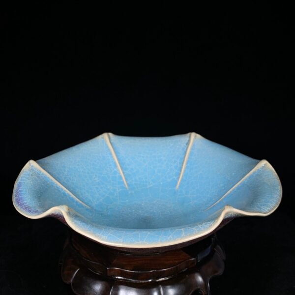 Song Dynasty Jun Kiln Lotus Bowl - Image 6