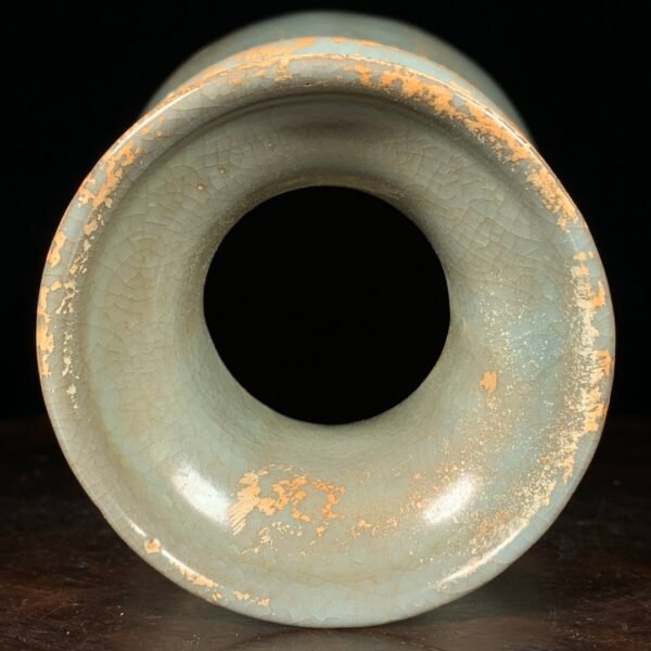 Song Ru kiln ice crack plate mouth bottle - Image 3