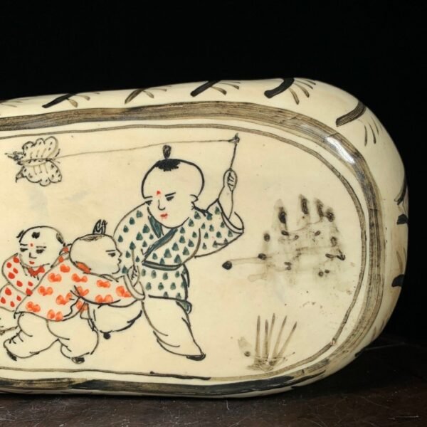 Song Dynasty Cizhou Kiln painted baby playing tiger-shaped pillow - Image 3