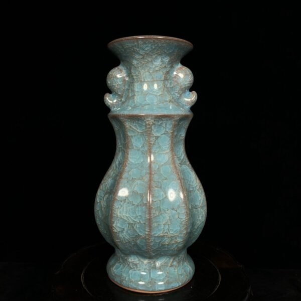 Song Dynasty official kiln ice crack double ear bottle - Image 6
