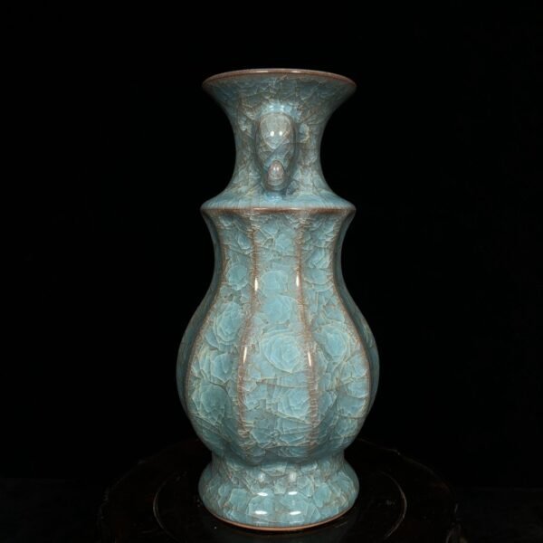 Song Dynasty official kiln ice crack double ear bottle - Image 9