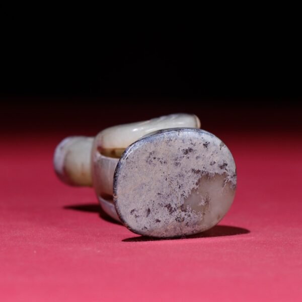 old collection, Han Dynasty raw pit seed jade noble - Image 8