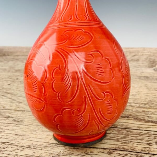 Song Dynasty Ding kiln silver-rimmed gold-red glaze carved vase - Image 2