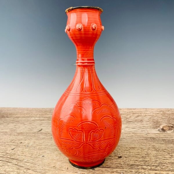 Song Dynasty Ding kiln silver-rimmed gold-red glaze carved vase - Image 6