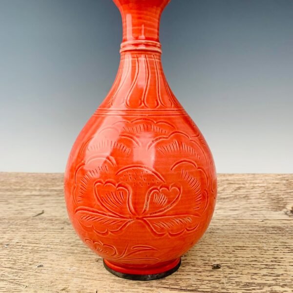 Song Dynasty Ding kiln silver-rimmed gold-red glaze carved vase - Image 7
