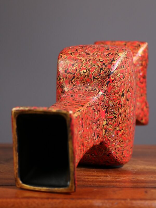 An old collection of old porcelain rhinoceros skin lacquer vase - Image 2