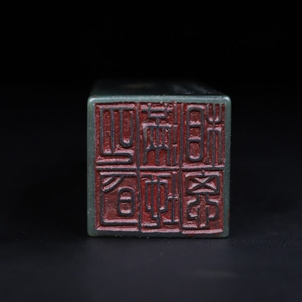 Old collection of wooden box Shoushan stone auspicious animal button seal - Image 9