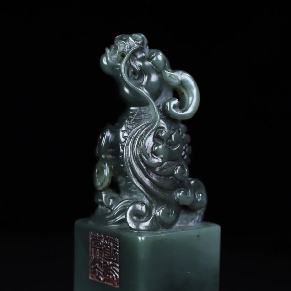 Old collection of wooden box Shoushan stone auspicious animal button seal - Image 4