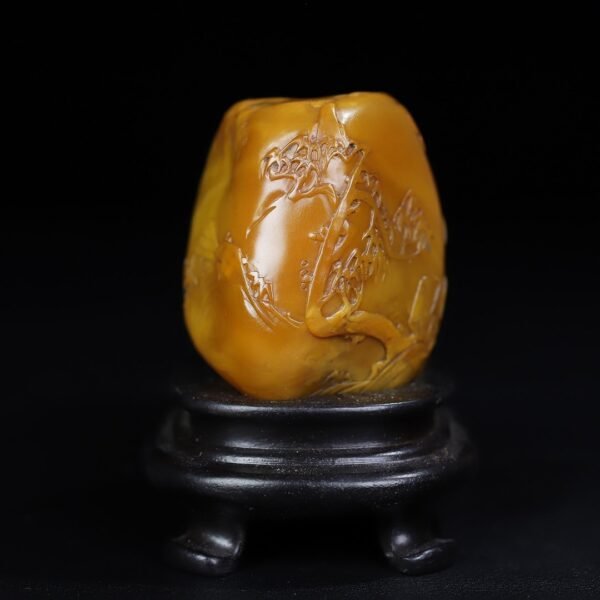 Old collection of wooden box Shoushan stone Qinggong visiting relatives and friends figure thin seal - Image 3