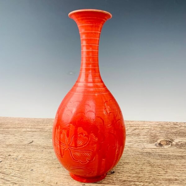 Song Dynasty Dingyao red glaze carved jade pot spring vase - Image 5