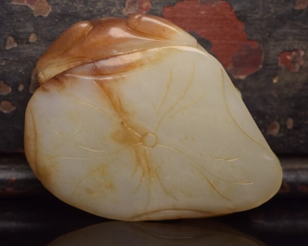 Hetian jade female dog - Image 7