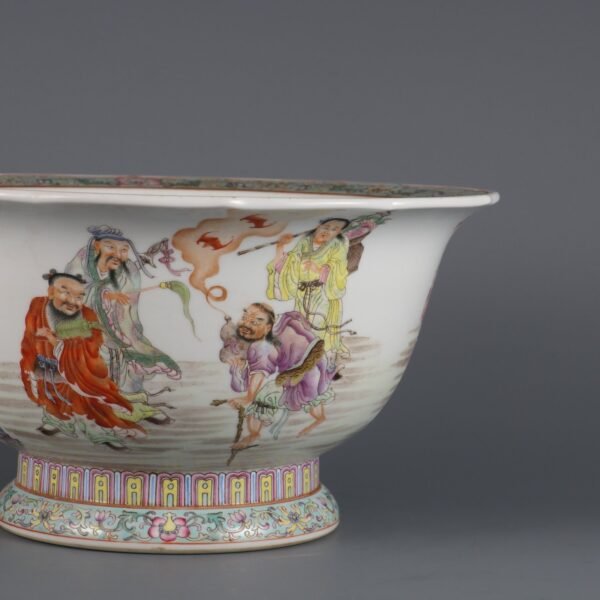 Made in the Daoguang Period of the Qing Dynasty a pink-glazed flowerpot with eight immortals - Image 6