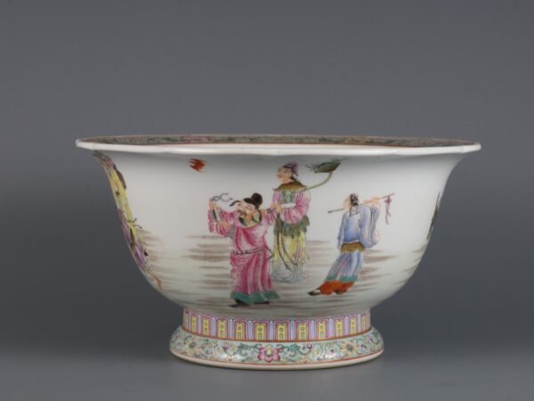 Made in the Daoguang Period of the Qing Dynasty a pink-glazed flowerpot with eight immortals - Image 7