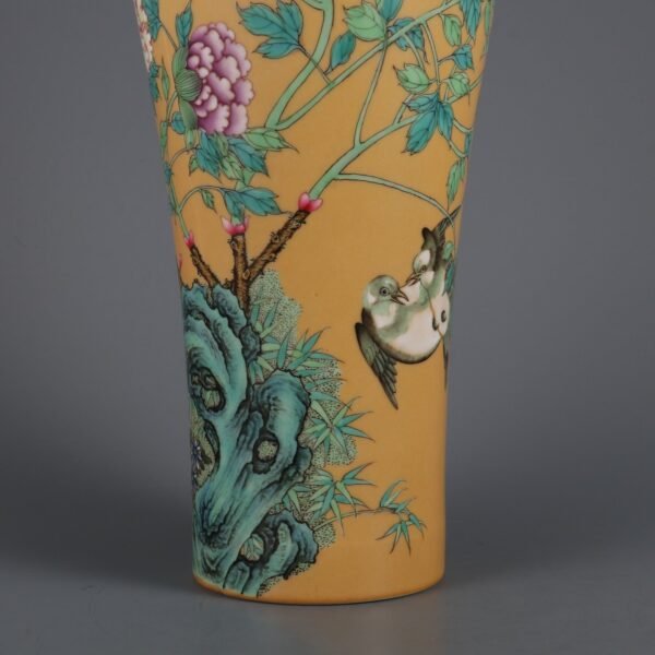 flower and bird patterns and poems made in the Qianlong period of the Qing Dynasty - Image 5