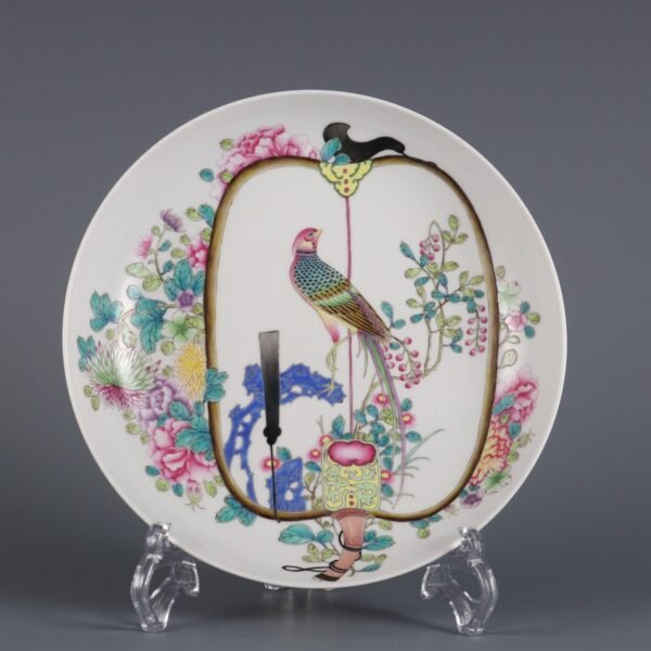 Qing Yongzheng Period Famille Rose Flower and Bird Pattern Rouge Red Glaze Appreciation Plate