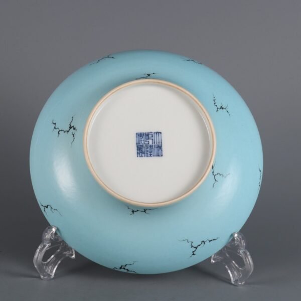 flowers and flowing water folded edge plate made in the Qianlong period of the Qing Dynasty - Image 2