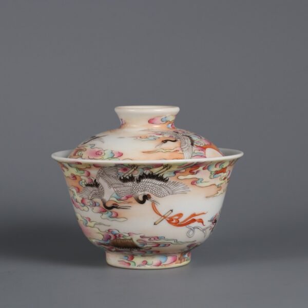 Qing Dynasty Qianlong period pink enamel auspicious cloud crane pattern covered bowl - Image 2