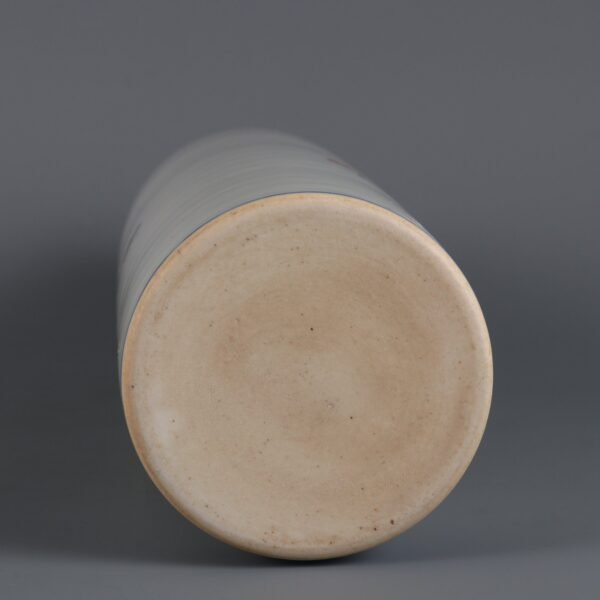 Qing Dynasty Yongzheng period blue and white painted bow-shaped image leg vase - Image 5