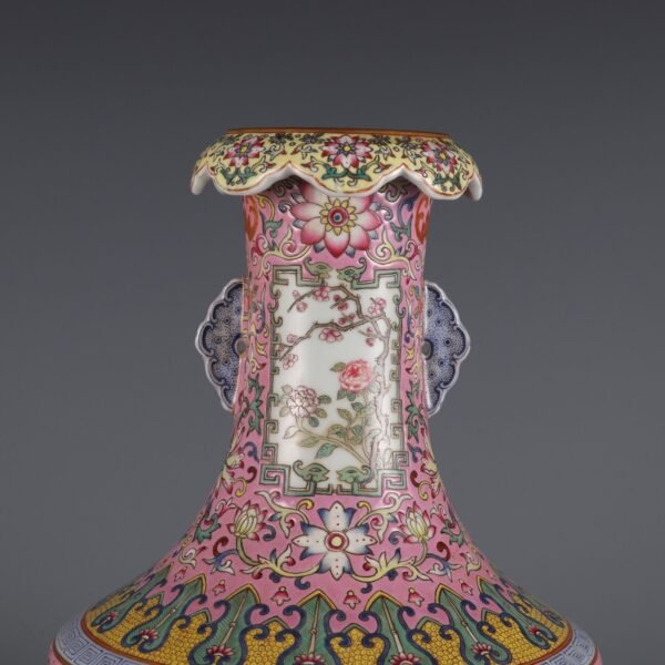 landscape two-ear vase made in the Qianlong period of the Qing Dynasty - Image 6