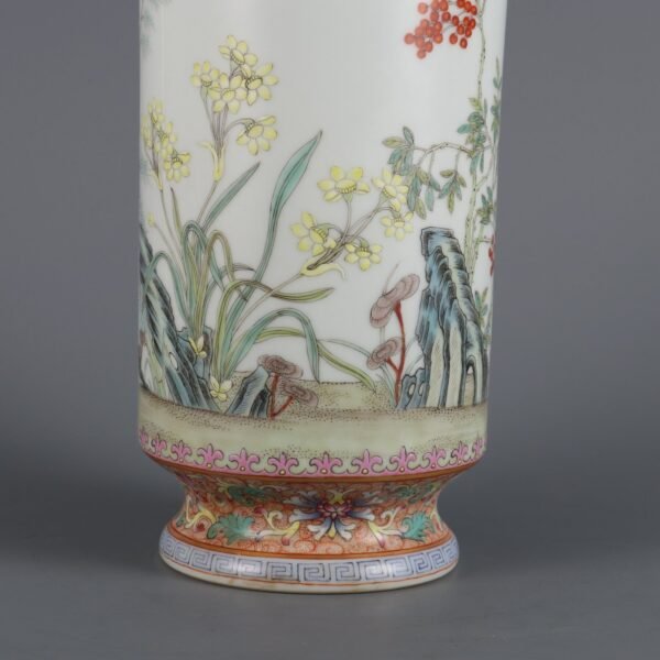 Qing Dynasty Qianlong period pink enamel orchid jade tree pattern double-ear tube vase - Image 4