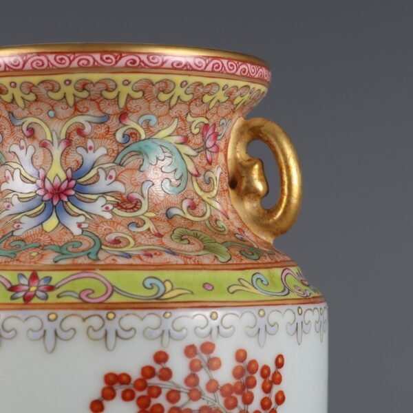 Qing Dynasty Qianlong period pink enamel orchid jade tree pattern double-ear tube vase - Image 5