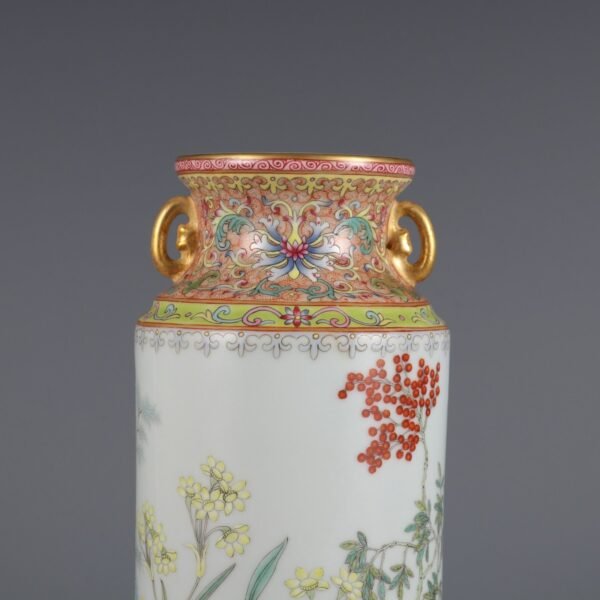 Qing Dynasty Qianlong period pink enamel orchid jade tree pattern double-ear tube vase - Image 7