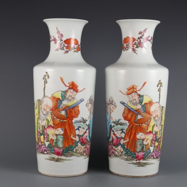 three-star shining Guanyin vases made in the Yongzheng period of the Qing Dynasty