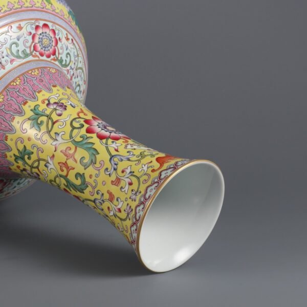 famille rose peony pattern appreciation vase made in the Yongzheng period of the Qing Dynasty - Image 6