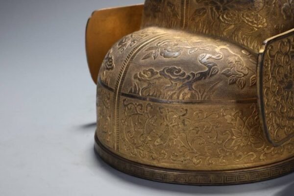 Qing Dynasty, hammered copper, gilded, official hat ornament with interesting lotus pond - Image 9