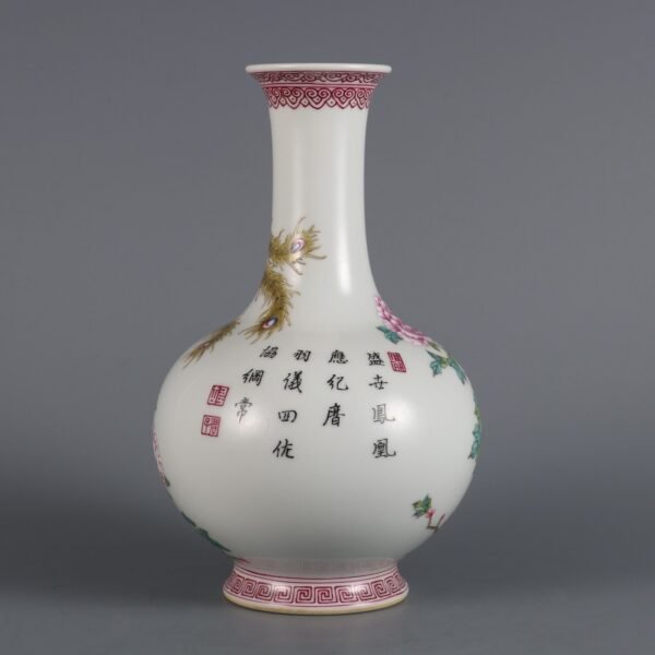 peony-patterned vases made in the Yongzheng period of the Qing Dynasty - Image 4