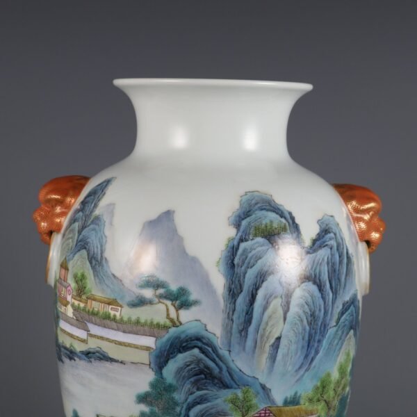 Qing Dynasty Qianlong period pink enamel landscape figure story animal ear vase - Image 4