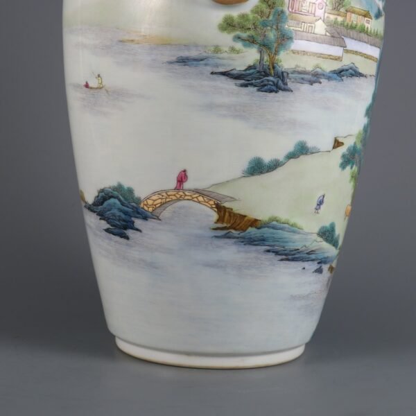 Qing Dynasty Qianlong period pink enamel landscape figure story animal ear vase - Image 8