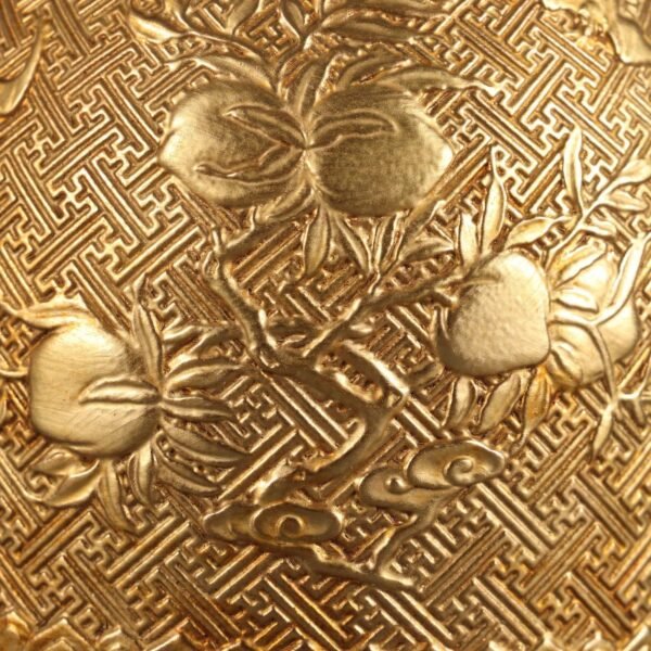 Qing Dynasty Qianlong Period Gold Carved Three-Dollar Pattern Rattle Bell Zun - Image 8