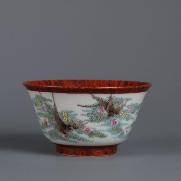flower-and-bird pattern cups made in the Yongzheng period of the Qing Dynasty - Image 3