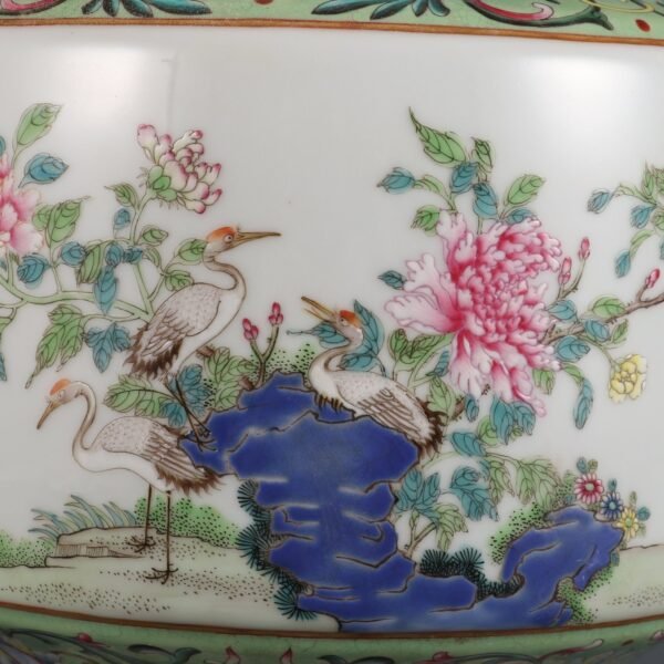 Qing Dynasty Qianlong period pink enamel crane pattern double-handled appreciation vase - Image 6