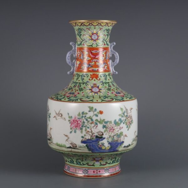 Qing Dynasty Qianlong period pink enamel crane pattern double-handled appreciation vase